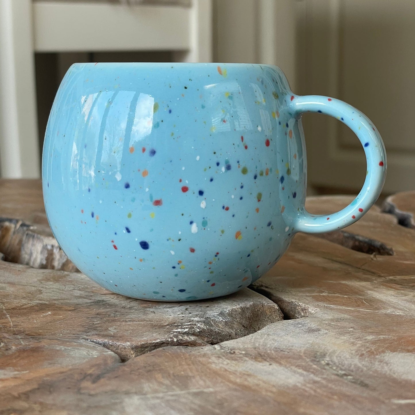 Ball Mug with Splatter pattern