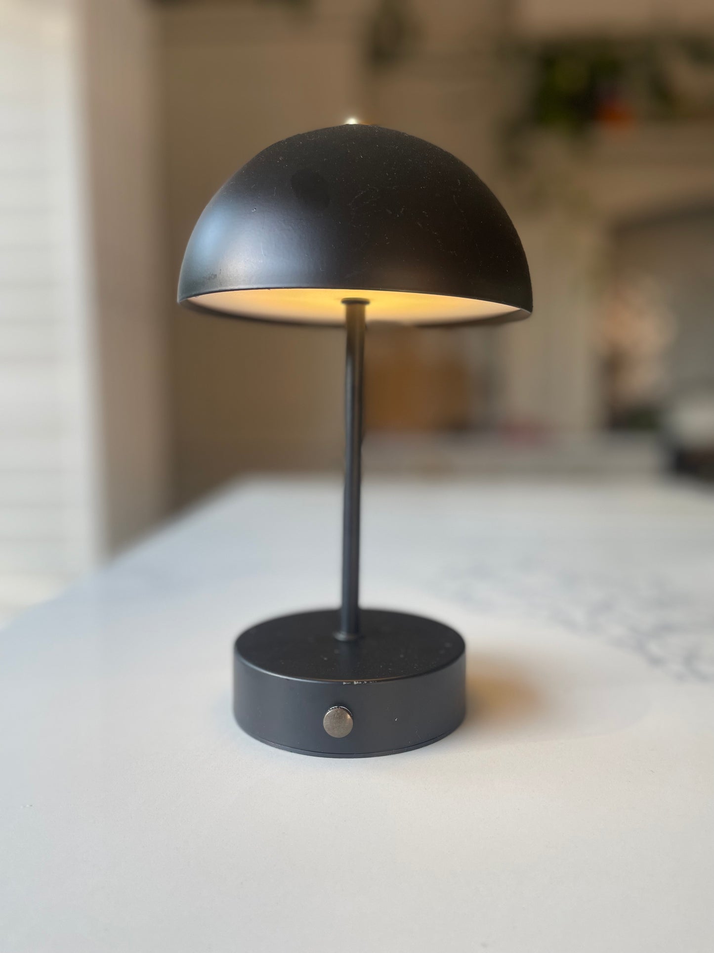 Black portable cordless dome LED lamp