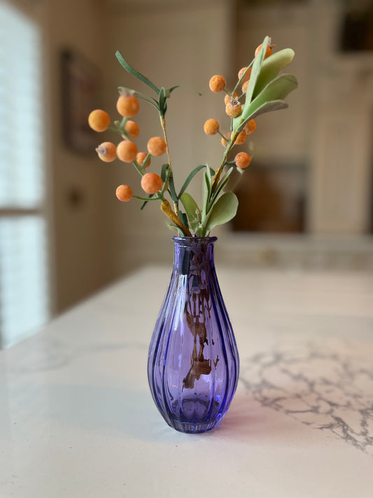 Lilac Ribbed Glass Bud Vase | Elegant glassware