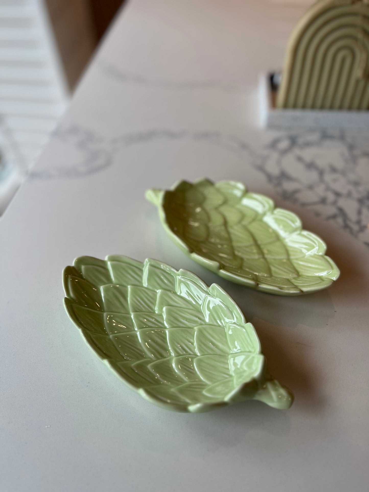 Artichoke ceramic spoon rest