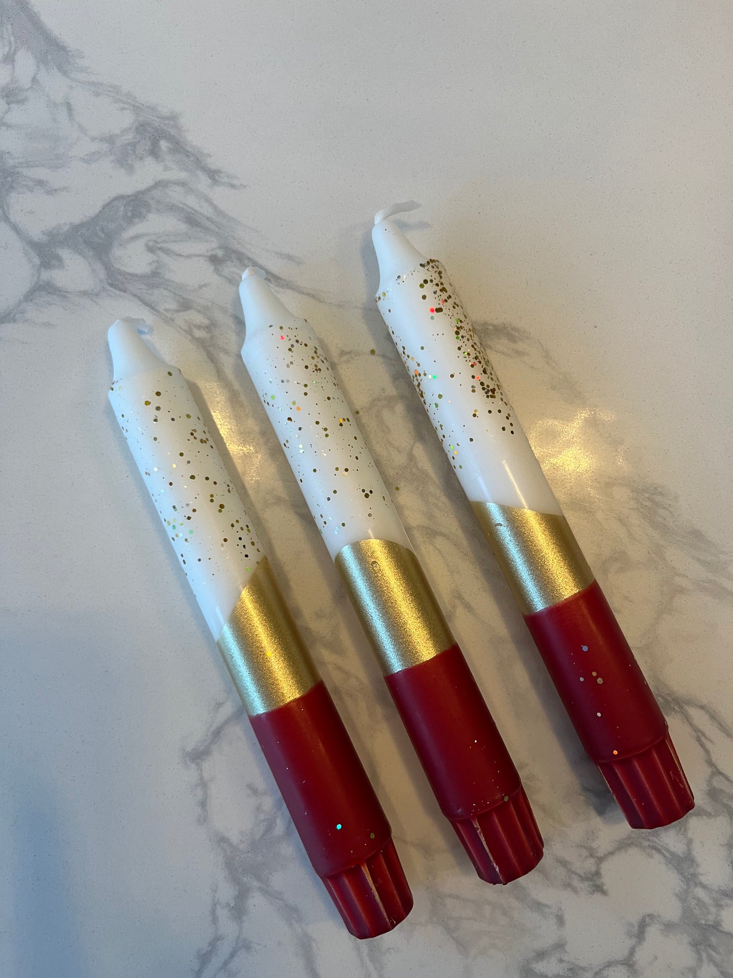 Red and gold dipped confetti candles