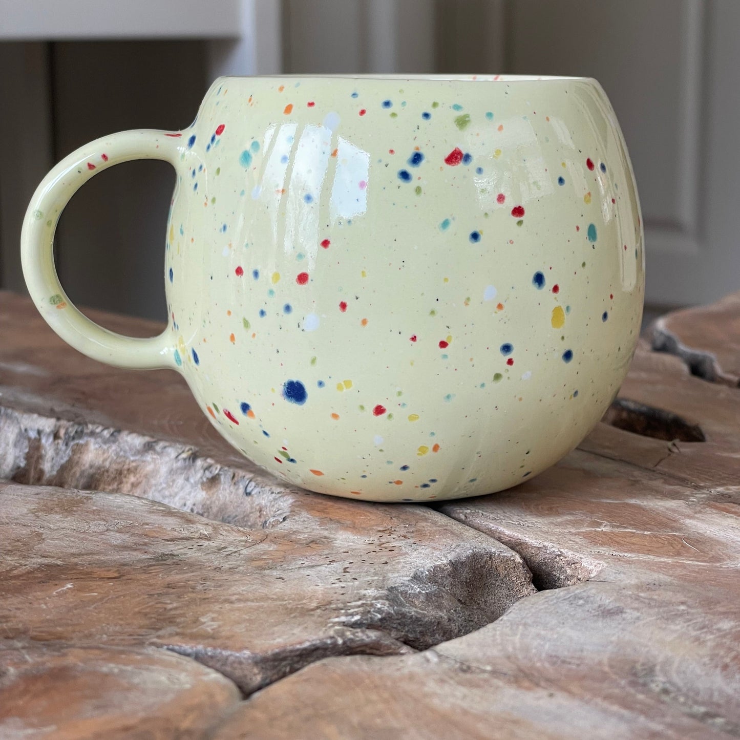 Ball Mug with Splatter pattern